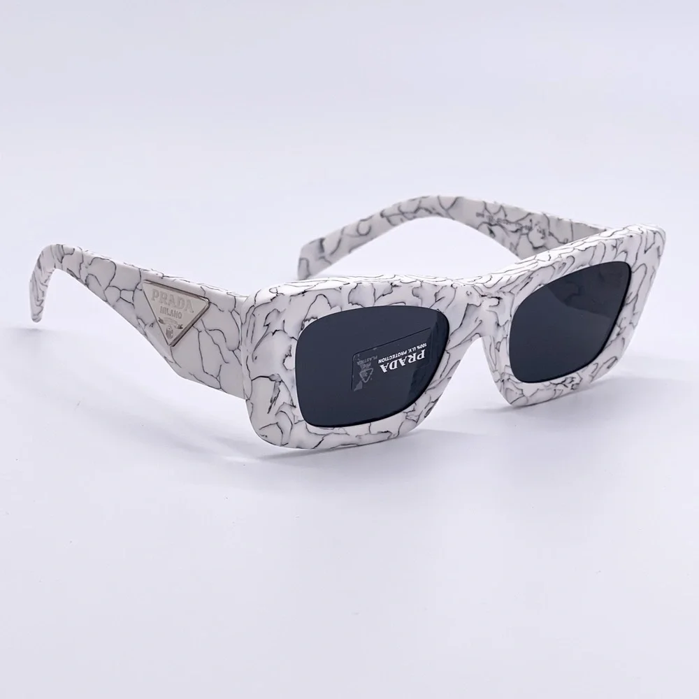 NEW PRADA CAT EYE SUNGLASSES SPR 13Z 17D5S0 PRADA PR13ZS NEW PR 13ZS WHITE